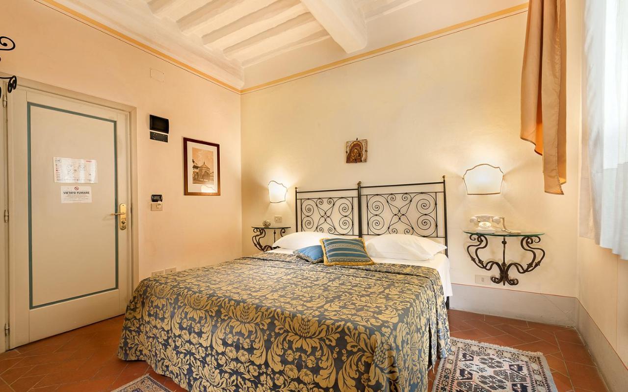 B&B Piccolo Hotel กอร์โตนา ภายนอก รูปภาพ