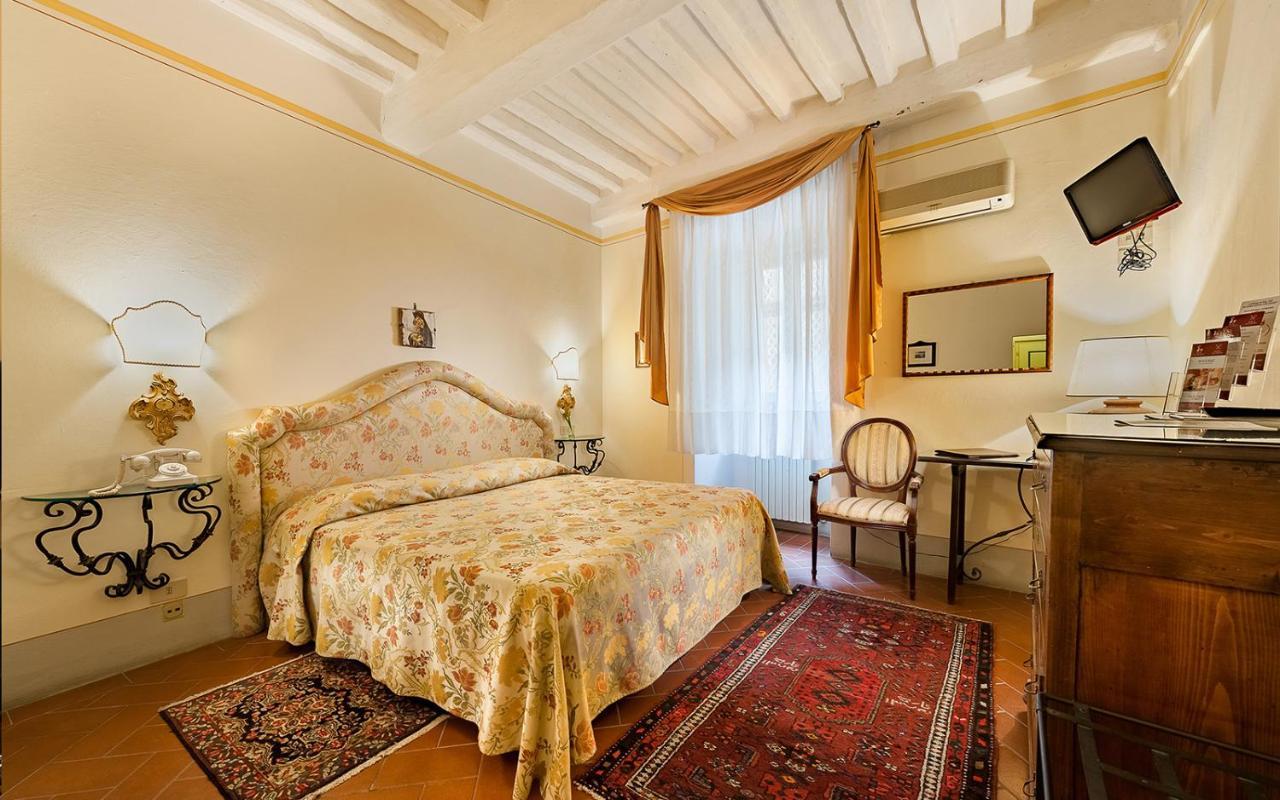 B&B Piccolo Hotel กอร์โตนา ภายนอก รูปภาพ