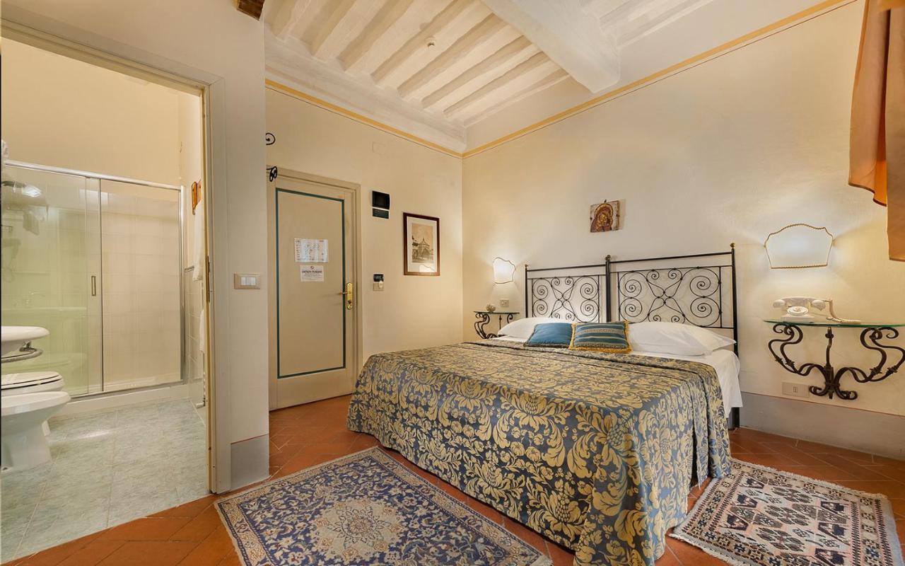 B&B Piccolo Hotel กอร์โตนา ภายนอก รูปภาพ
