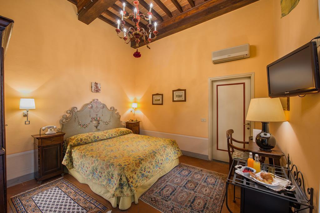 B&B Piccolo Hotel กอร์โตนา ภายนอก รูปภาพ